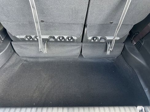 New 2026 Chrysler Pacifica Select image 17