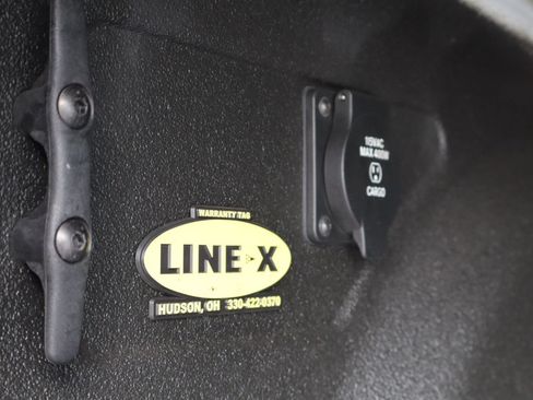 Used 2023 RAM 2500 Laramie AWD/4WD image 14