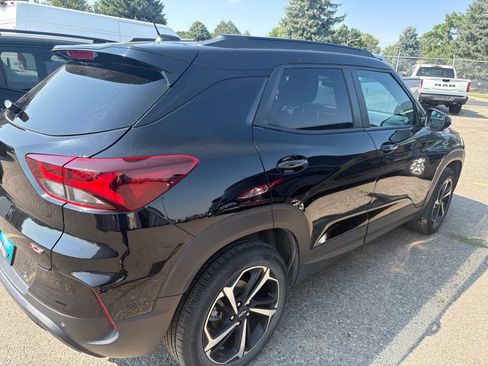 Used 2021 Chevrolet TrailBlazer RS w/ Convenience Package AWD/4WD image 6