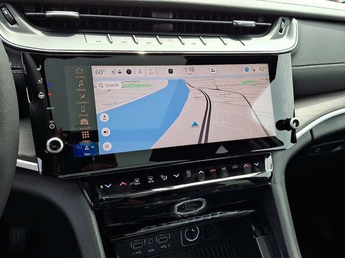 New 2026 Jeep Grand Cherokee Limited AWD/4WD image 12