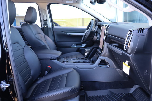 New 2026 Ford Ranger Lariat w/ Black Appearance Package AWD/4WD image 40