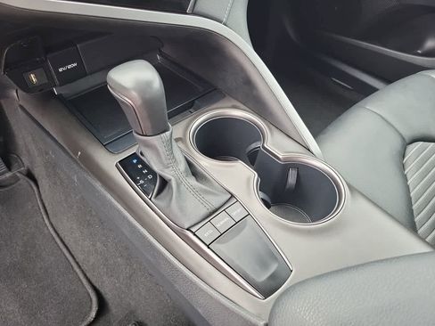 Used 2023 Toyota Camry SE FWD image 25