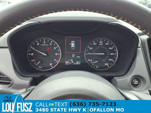 Used 2025 Subaru Crosstrek 2.5i Sport AWD/4WD image 17