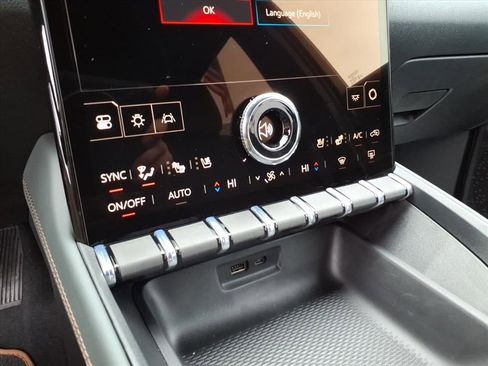 New 2026 GMC Terrain AT4 w/ Convenience Package III image 18