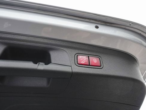 Used 2022 Mercedes-Benz GLE 350 4MATIC image 43