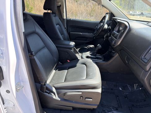 Used 2021 GMC Canyon AT4 w/ Driver Alert Package AWD/4WD image 13