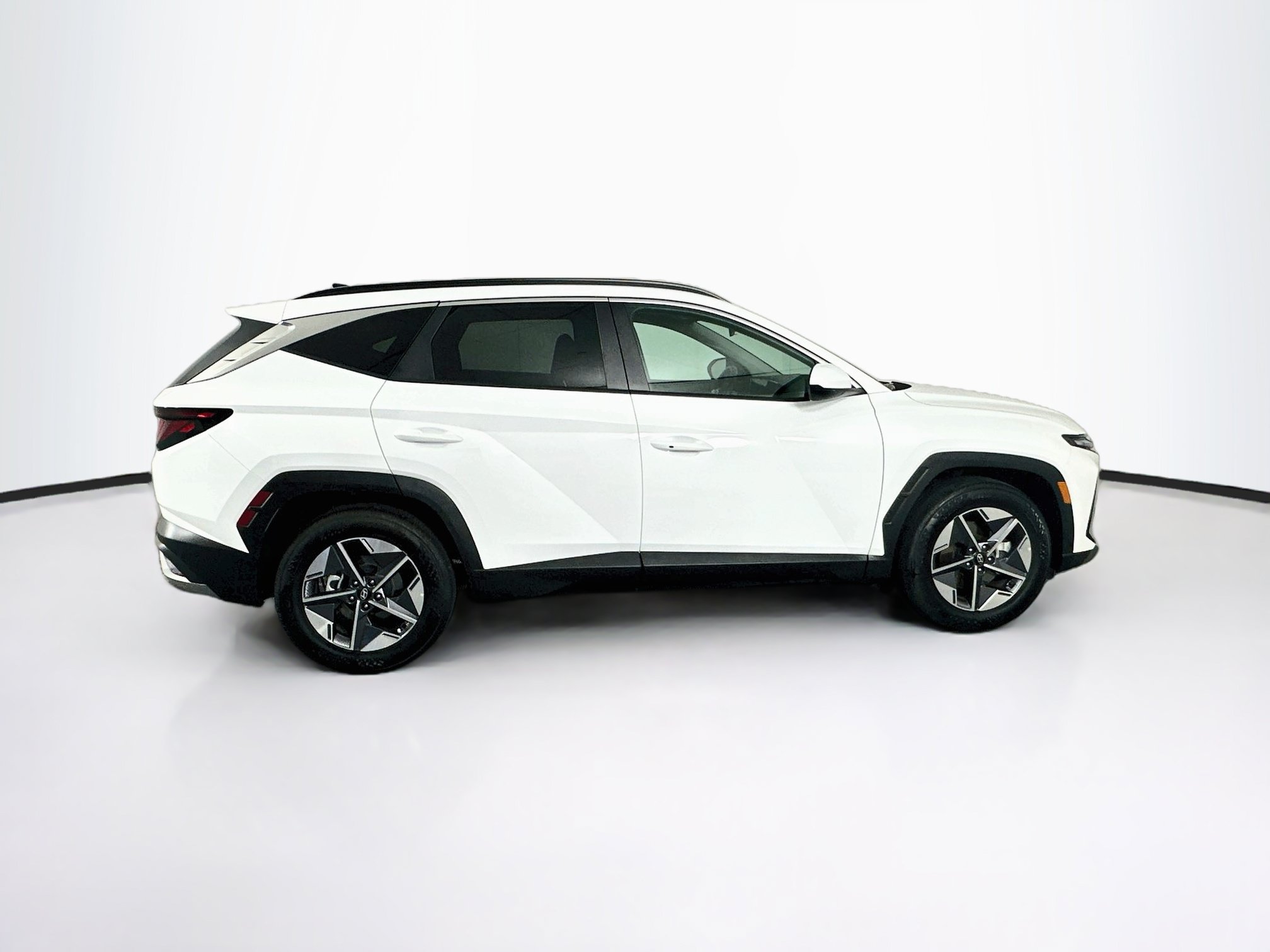 Used 2026 Hyundai Tucson SEL Plus FWD image 10