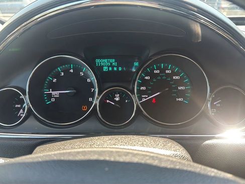 Used 2013 Buick Enclave Leather AWD/4WD image 16