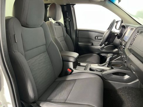 Used 2023 Nissan Frontier S image 29
