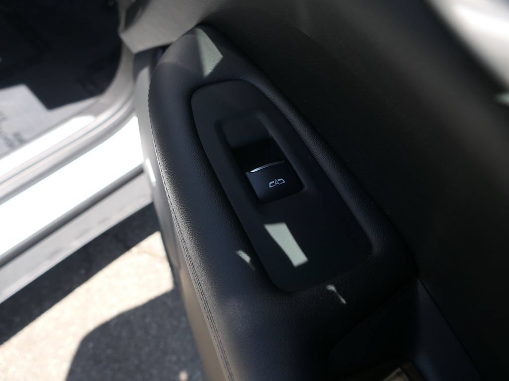 Used 2023 Cadillac XT5 Luxury FWD image 24