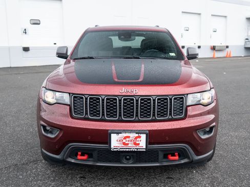 Used 2019 Jeep Grand Cherokee Trailhawk AWD/4WD image 9