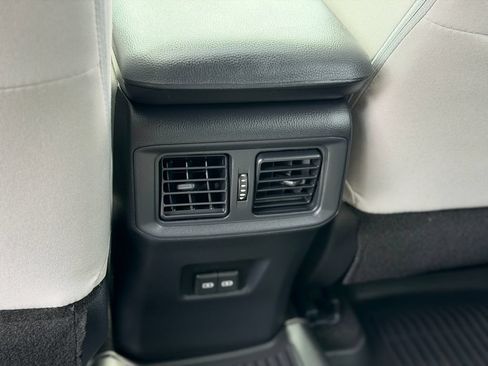 Used 2024 Toyota RAV4 XLE w/ Convenience Package AWD/4WD image 8