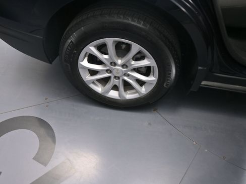 Used 2020 Chevrolet Equinox LT image 20