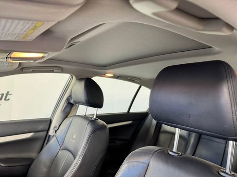 Used 2009 INFINITI G37 Journey w/ Premium Pkg image 2