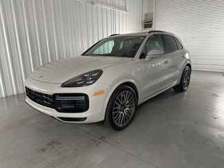 Used 2021 Porsche Cayenne Turbo video 1