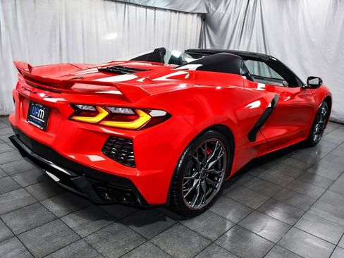 Used 2024 Chevrolet Corvette Stingray w/ Z51 Performance Package image 7