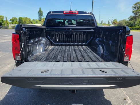 Certified 2024 Chevrolet Colorado LT w/ LT Convenience Package II RWD image 8