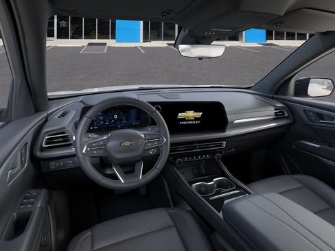 New 2026 Chevrolet Traverse LT w/ Driver Confidence Package FWD image 15