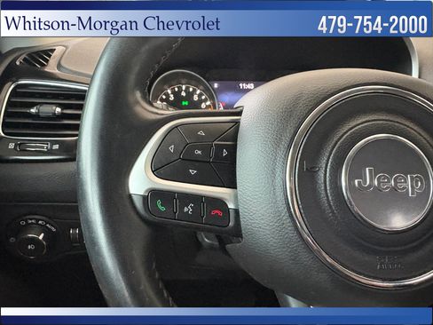 Used 2021 Jeep Compass Latitude FWD image 16