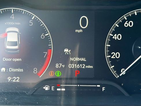 Used 2023 Honda Civic Sport image 12