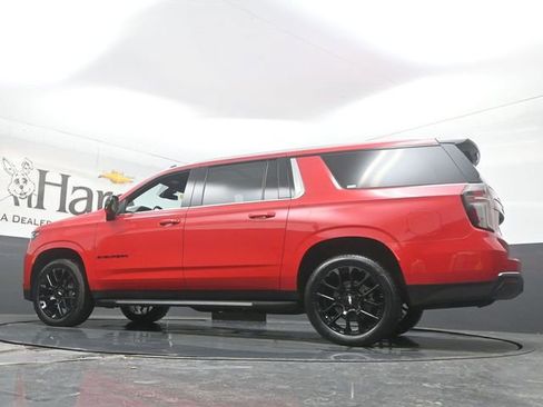 Used 2022 Chevrolet Suburban LT w/ LT Signature Plus Package image 57