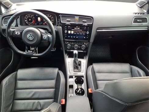 Used 2019 Volkswagen Golf R 4-Door image 13