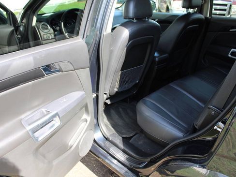 Used 2014 Chevrolet Captiva Sport LTZ FWD image 26