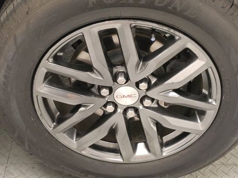 Used 2019 GMC Acadia SLT image 31