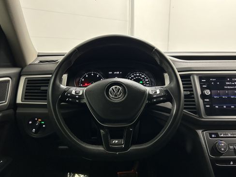 Used 2020 Volkswagen Atlas SE w/ Panoramic Sunroof Package AWD/4WD image 13