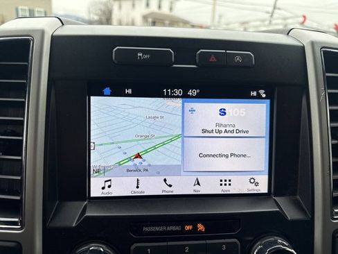 Certified 2019 Ford F150 Lariat w/ Trailer Tow Package image 24