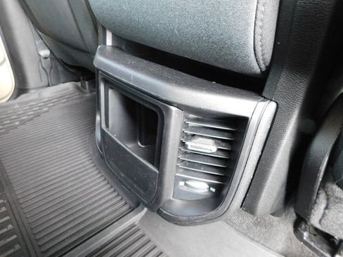 Used 2021 RAM 1500 Big Horn image 11