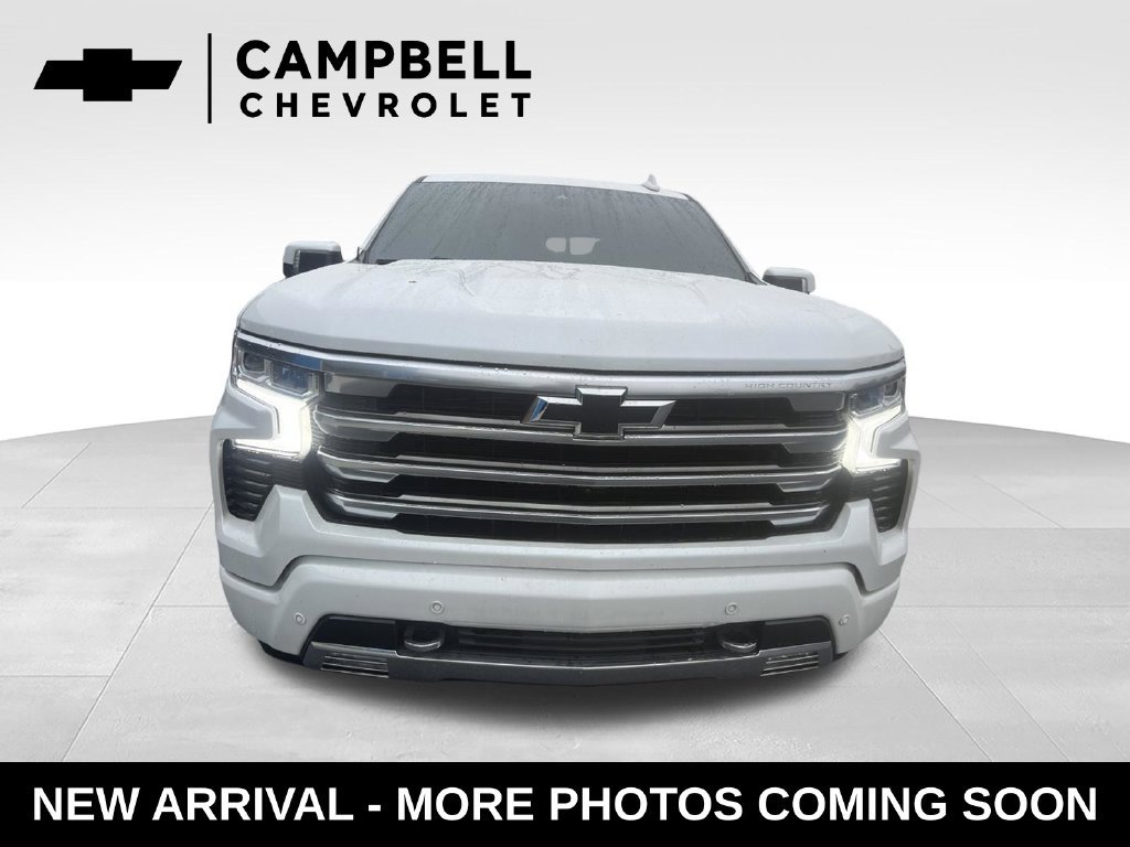 Used 2024 Chevrolet Silverado 1500 High Country w/ Technology Package AWD/4WD image 8