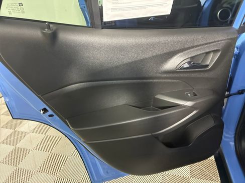 Used 2024 Chevrolet Trax RS image 26