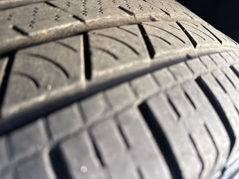 Used 2025 Jeep Grand Cherokee L Summit w/ Obsidian Package image 3