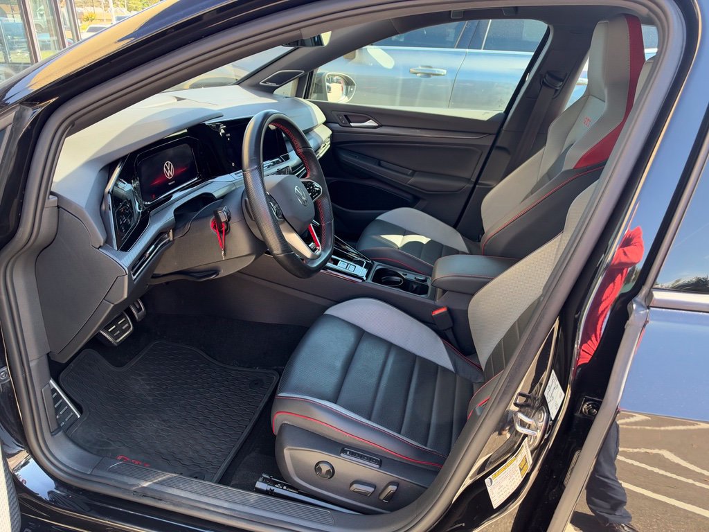Used 2023 Volkswagen GTI SE FWD image 7