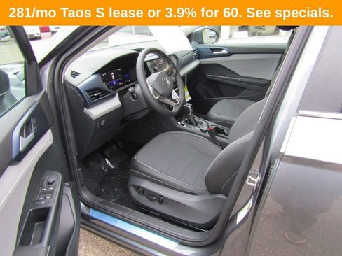 New 2024 Volkswagen Taos SE AWD/4WD image 13