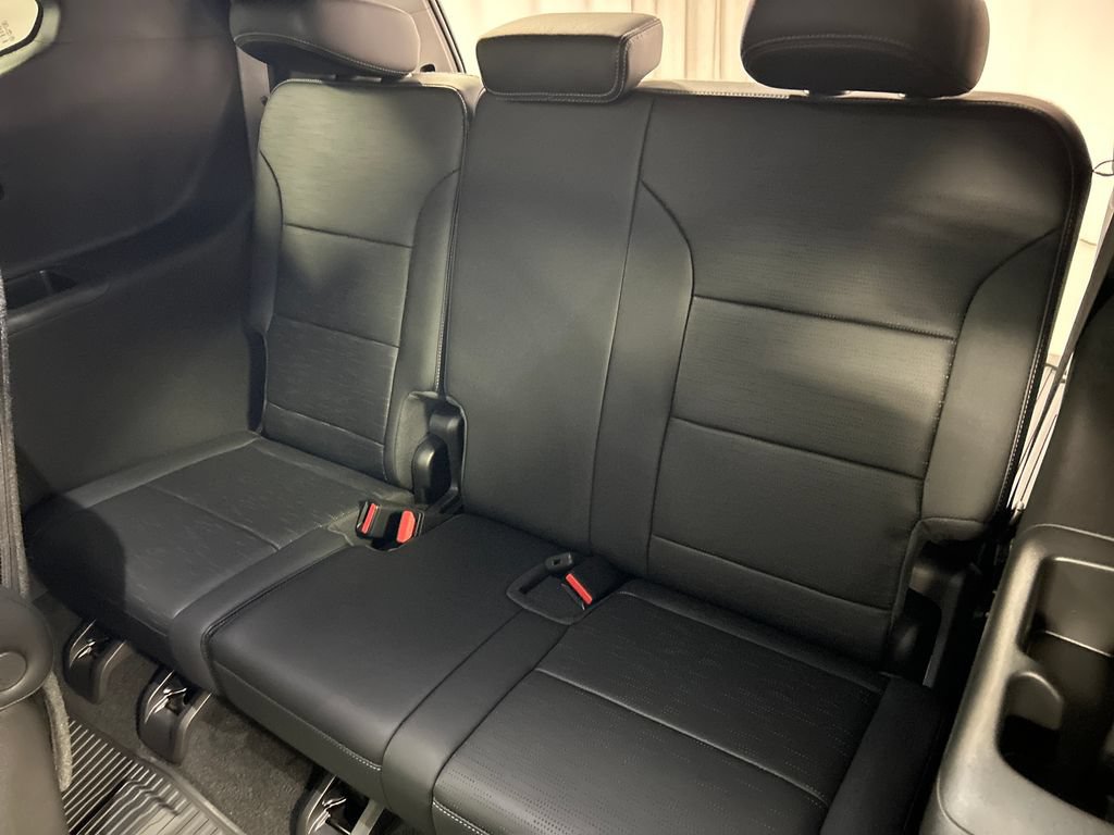 New 2026 Buick Enclave Sport Touring w/ Power Package AWD/4WD image 23