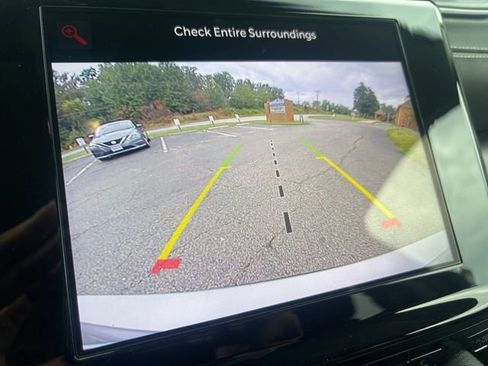 Used 2021 Jeep Grand Cherokee L Limited image 12