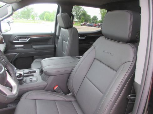 New 2026 GMC Sierra 1500 Denali AWD/4WD image 13