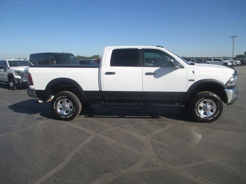 Used 2016 RAM 2500 Power Wagon w/ Luxury Group AWD/4WD image 4