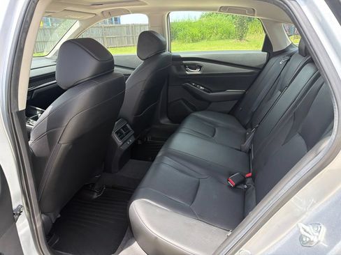 Used 2024 Honda Accord Touring image 11