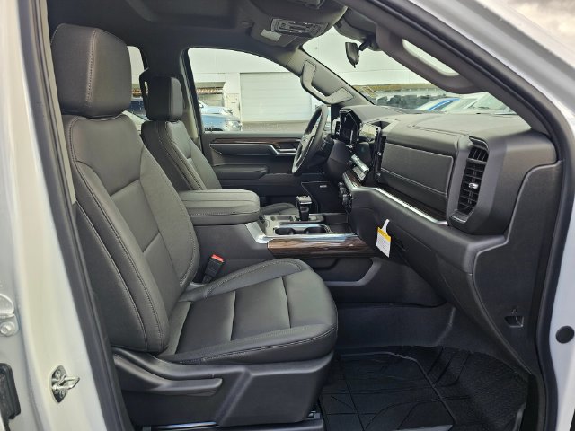 New 2026 Chevrolet Silverado 1500 RST w/ Convenience Package II AWD/4WD image 10