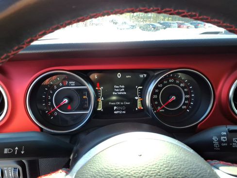 Used 2020 Jeep Wrangler Unlimited Rubicon image 16