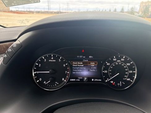 Certified 2024 INFINITI QX80 Premium Select w/ Cargo Package image 5