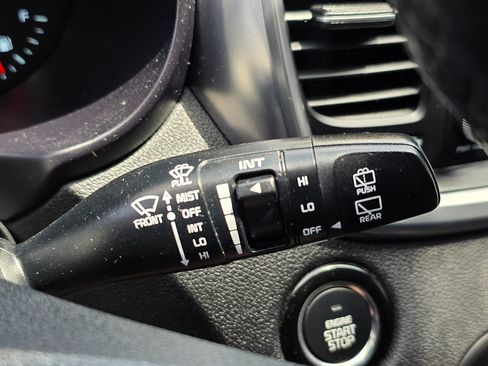Used 2017 Kia Sorento EX w/ EX V6 Premium Package FWD image 46