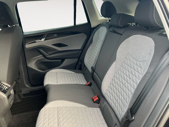 Certified 2025 Volkswagen Tiguan S AWD/4WD image 13