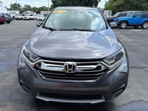 Used 2018 Honda CR-V LX image 2
