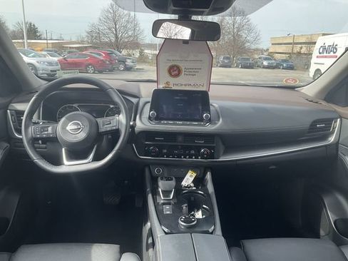 Certified 2023 Nissan Rogue SV w/ SV Premium B Package image 13