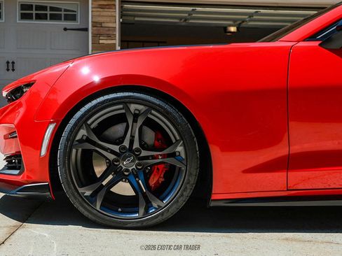 Used 2022 Chevrolet Camaro SS image 4