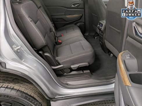 Used 2023 GMC Acadia SLE w/ Driver Convenience Package image 26